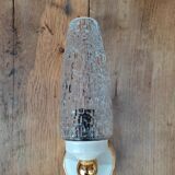 Applique base laiton tulipe en verre moulé ancienne vintage