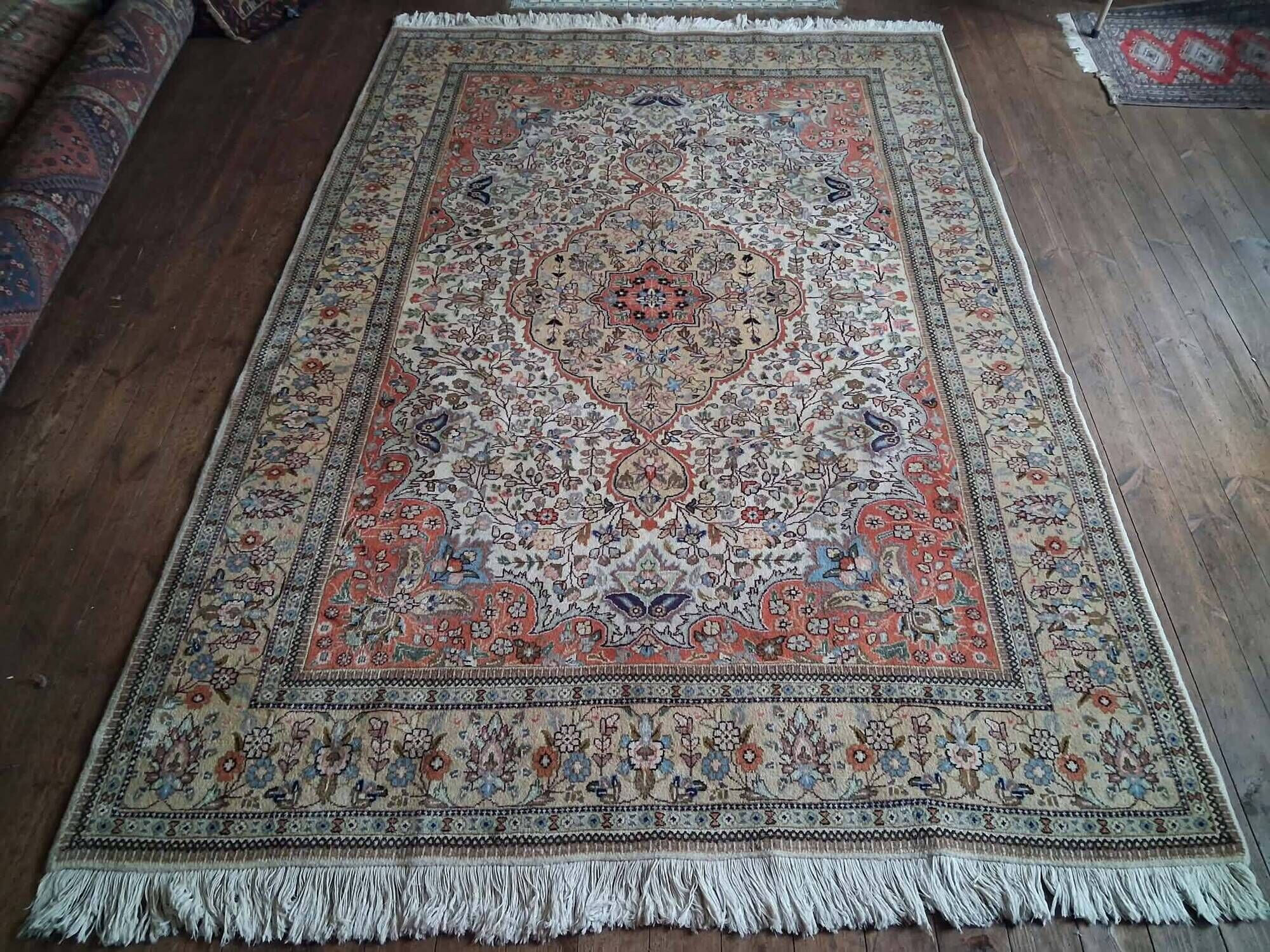 Handmade Tabriz Persian rug 300x203cm