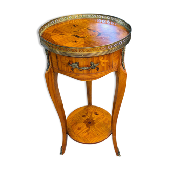 Tripod bedside table in Louis XV style marquetry