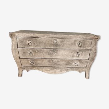 Wooden chest of drawers from the 18th century