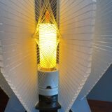 Lampe de table en fil acrylique blanc années 1970
