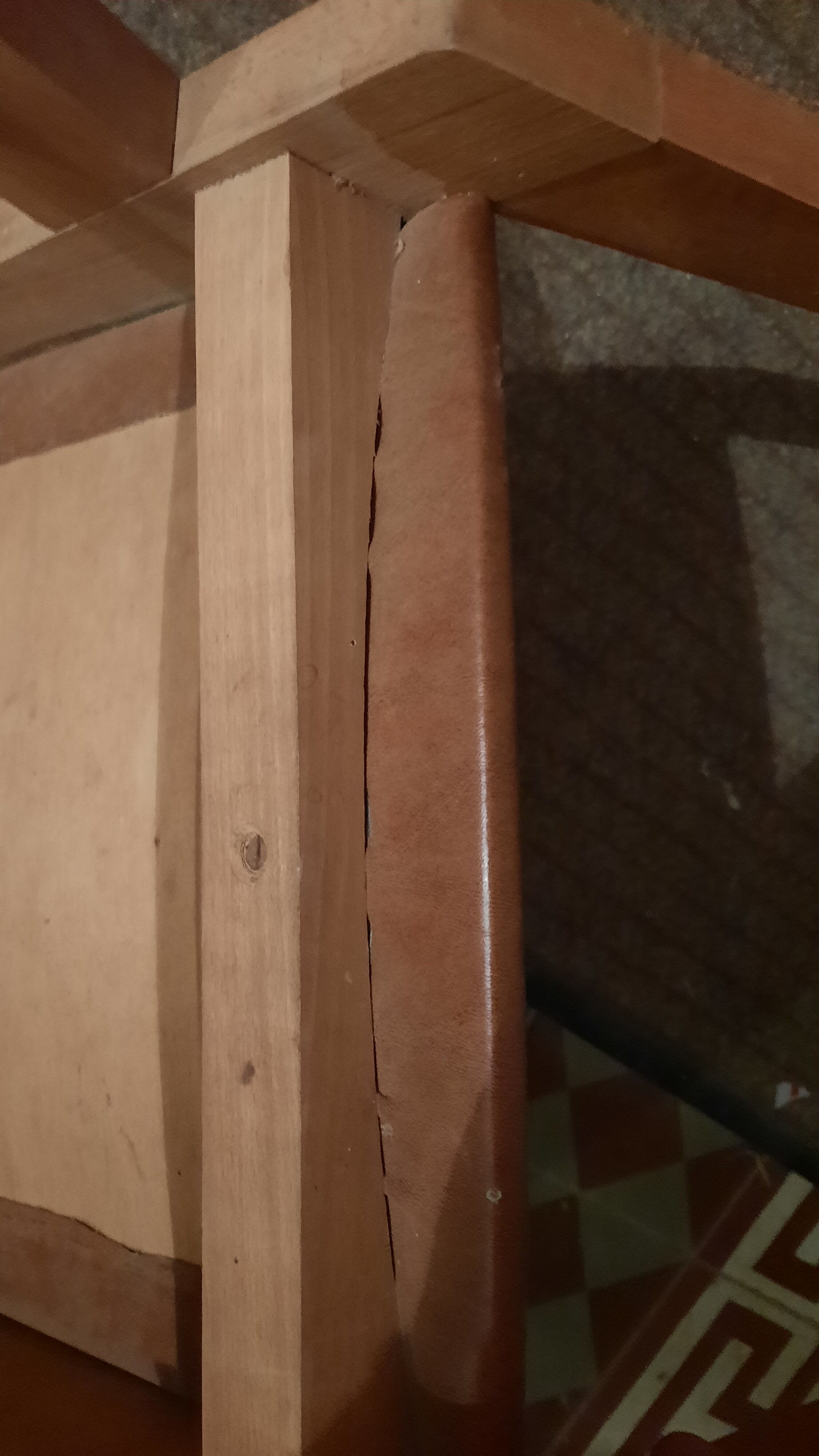 6 Scandinavian style chairs