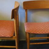 Pair of Borge Mogensen J39 Shaker chairs in solid elm-wood, 1950s