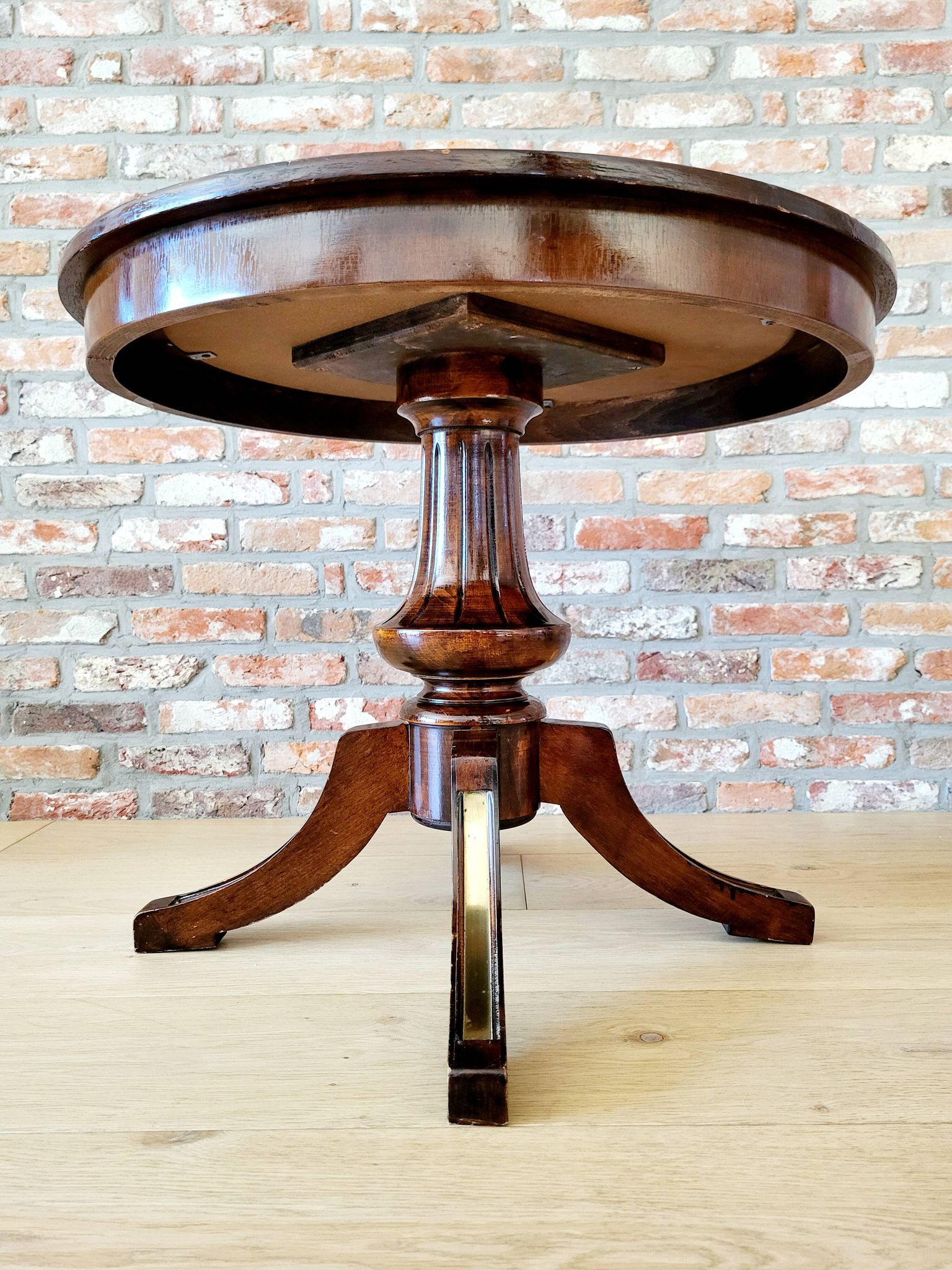 Round side table in Empire style, Hollywood Regency