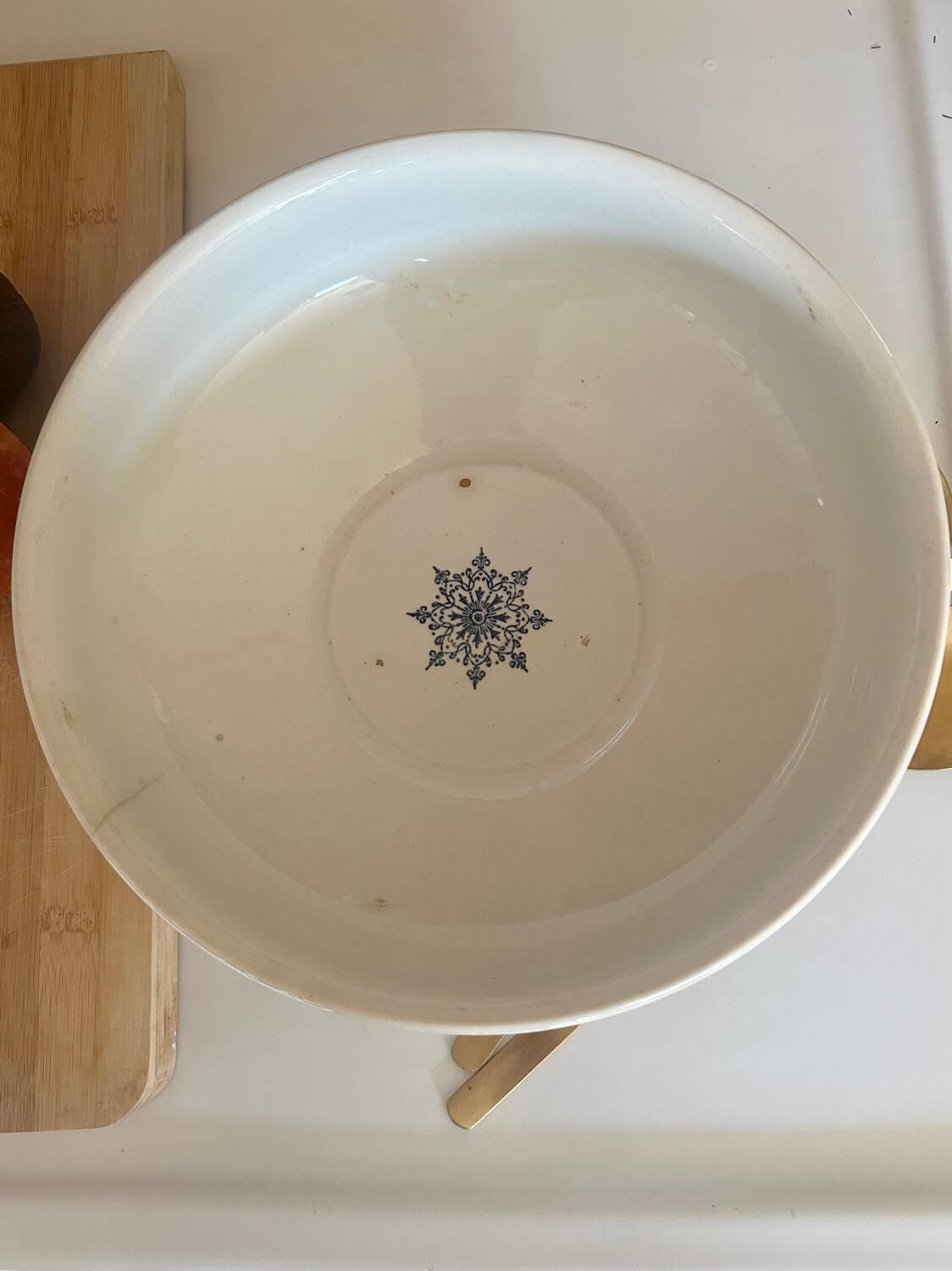 Large Saint Amand salad bowl