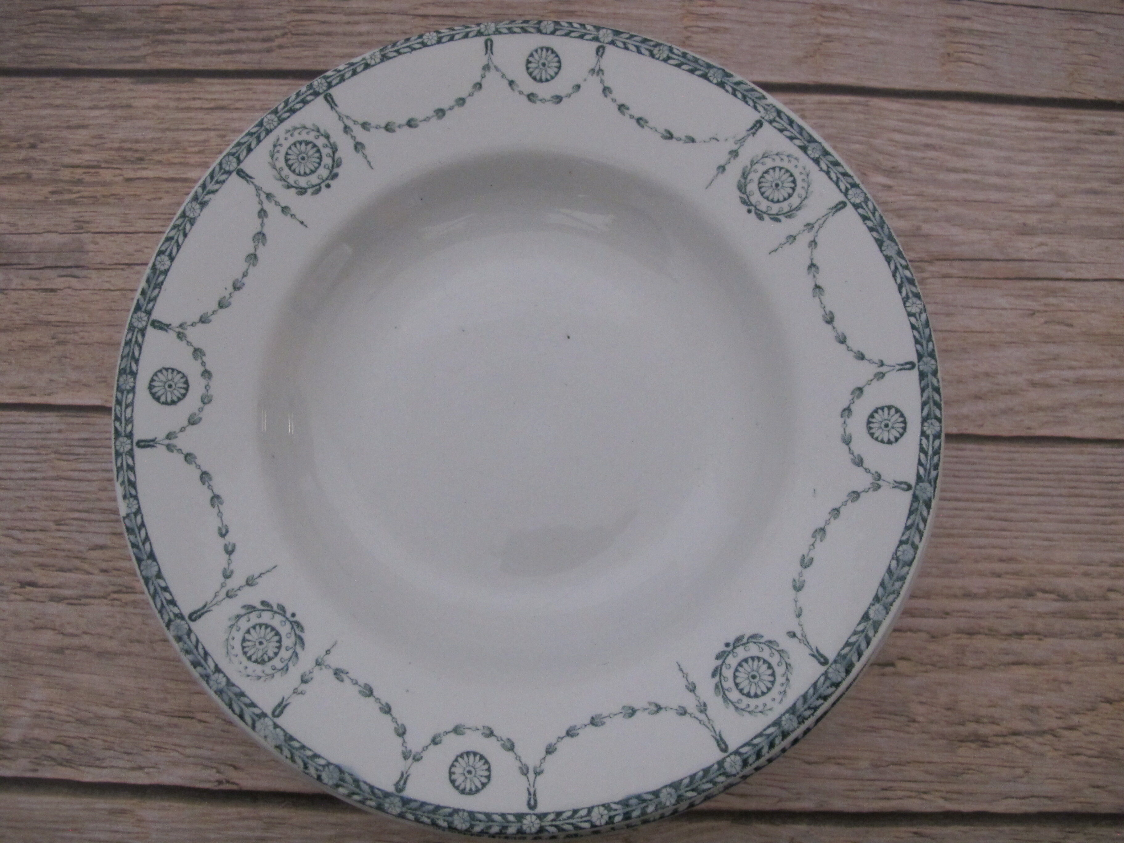 Set of 9 hollow plates in Iron Earth of Lunéville, Bonaparte model