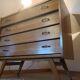 Commode scandinave pieds compas