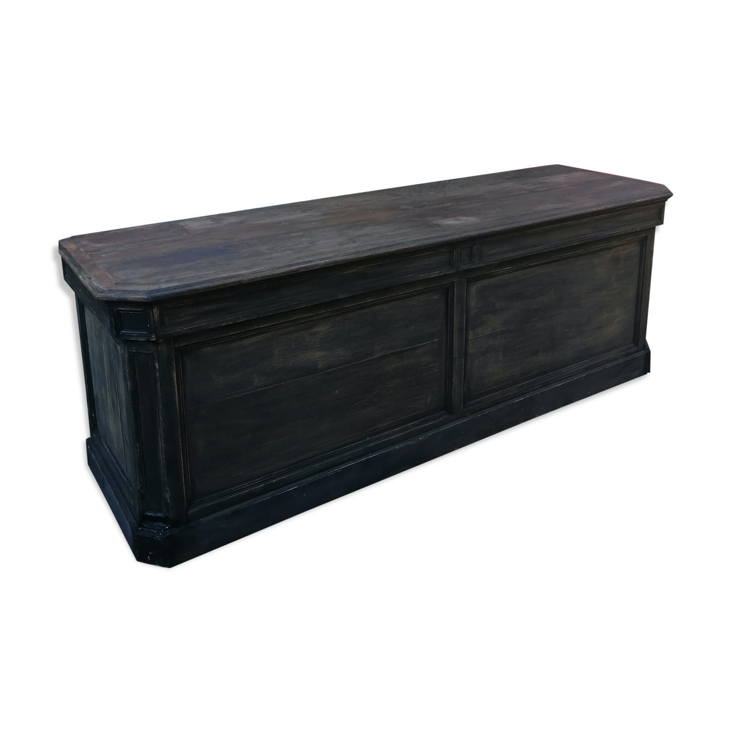 Former 231 cm store counter