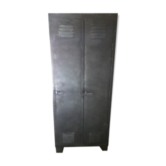 Workshop metal locker