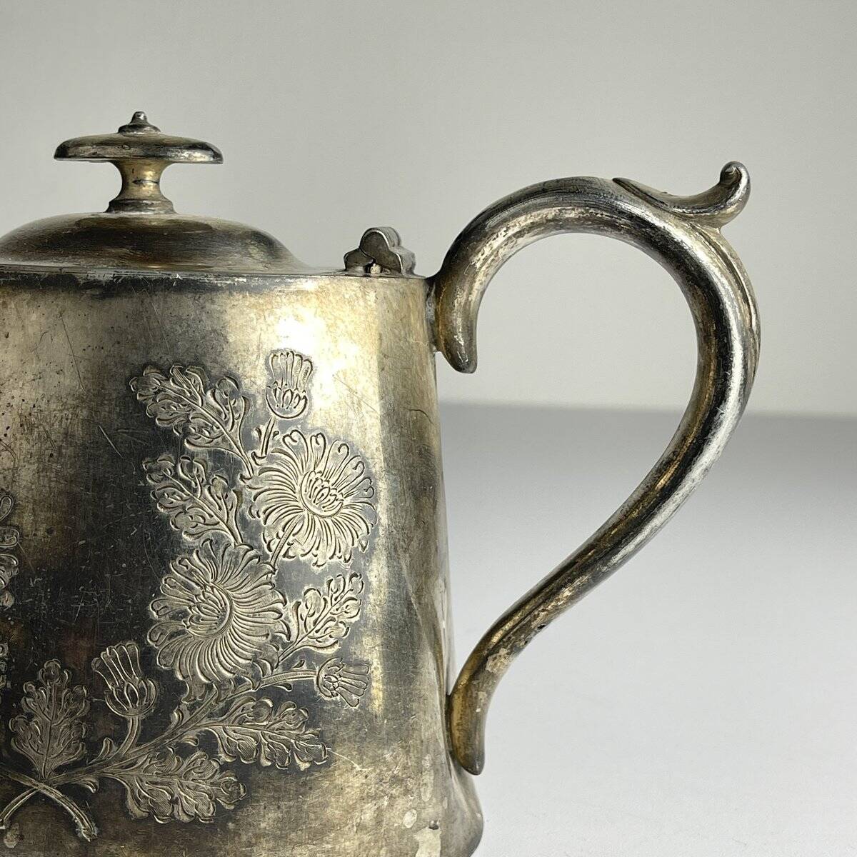Antique silver-plated teapot from Sheffield, England, 1890-1910.