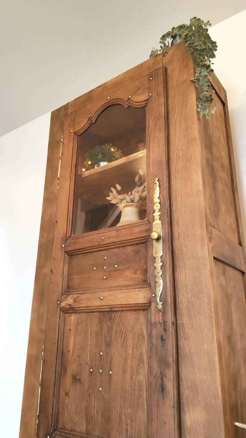 DELPHINE - Solid wood bonnetière wardrobe