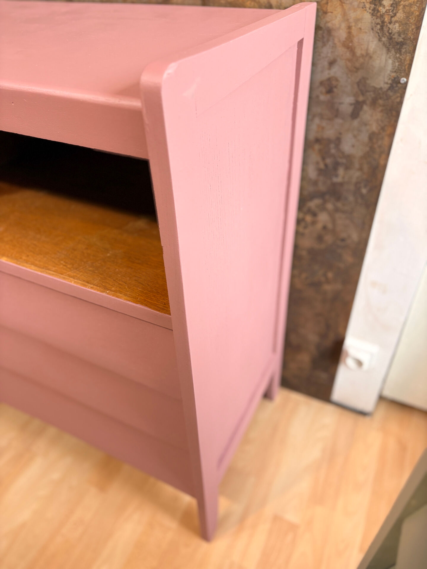 Commode années 50 rose mercerie