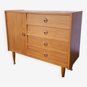 Small vintage Scandinavian sideboard or chest of drawers from the 50s/60s
