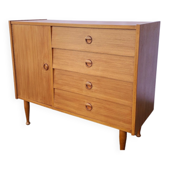 Small vintage Scandinavian sideboard or chest of drawers from the 50s/60s