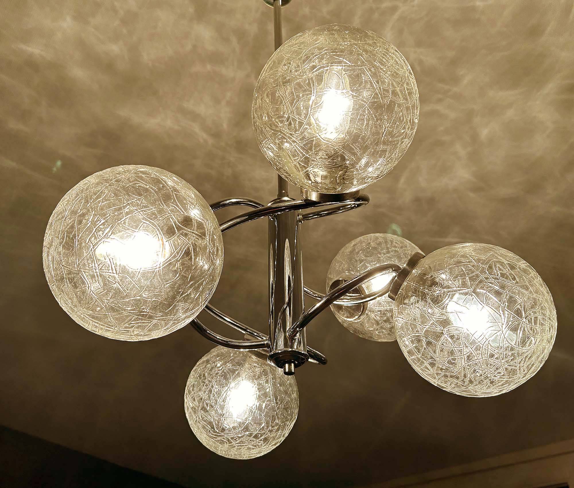 Vintage 70 Chrome Glass Suspension