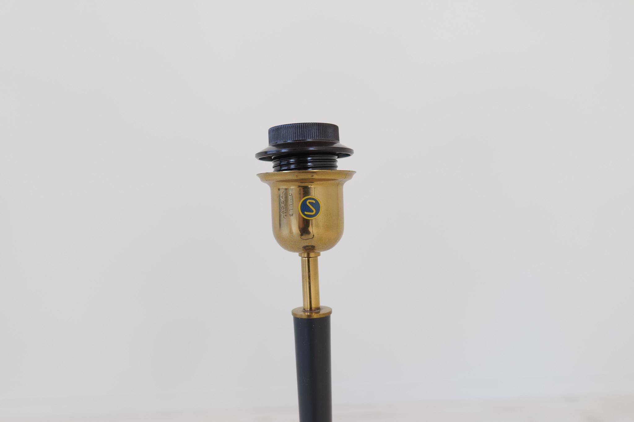 Mid-century modern table lamp in brass and cast iron Asea Sweden, 1950s