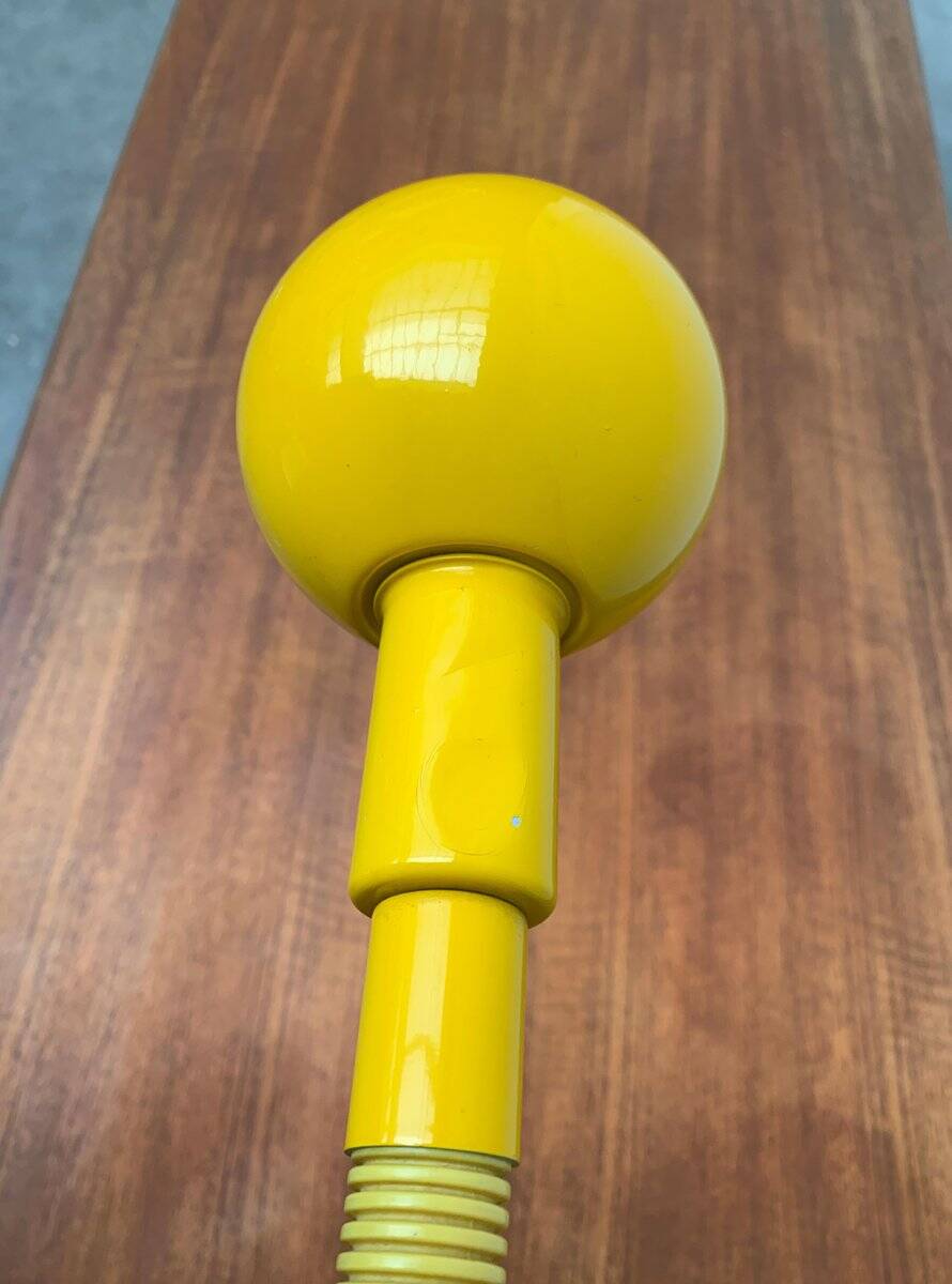 Vintage Italian space age table lamp Hebi by Isao Hosoe for Valenti Luce.