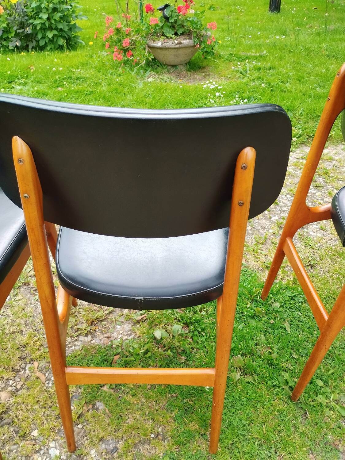 Series of 6 old Scandinavian design chairs