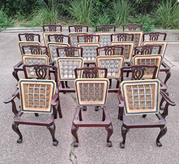 Lots de chaises de style Chippendale