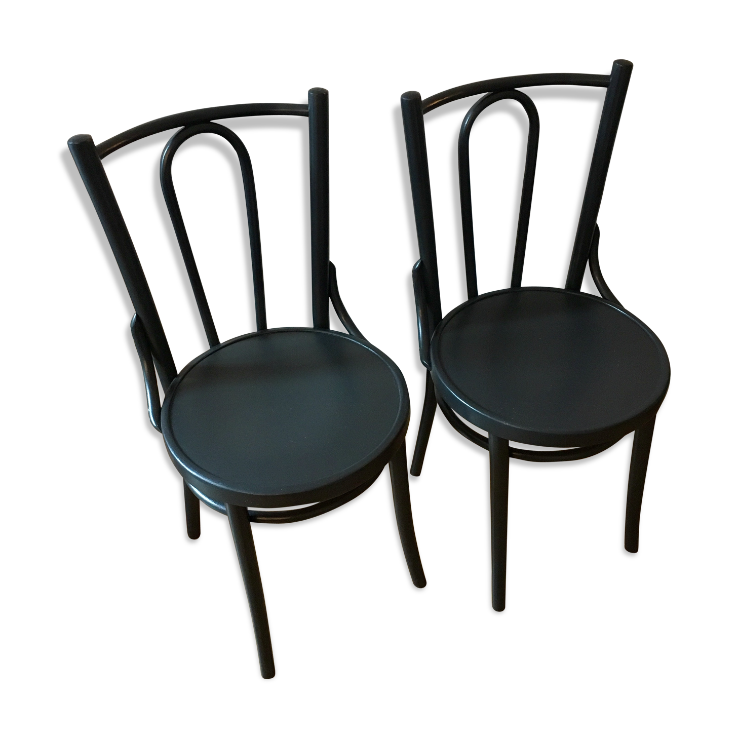 Bistrot black chairs