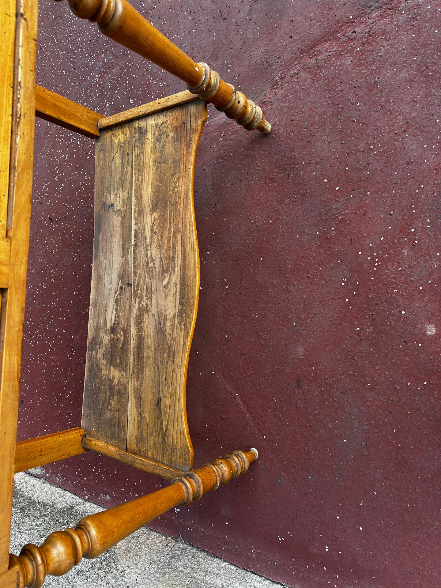 Walnut and marble dressing table, mercury mirror, circa 1850.