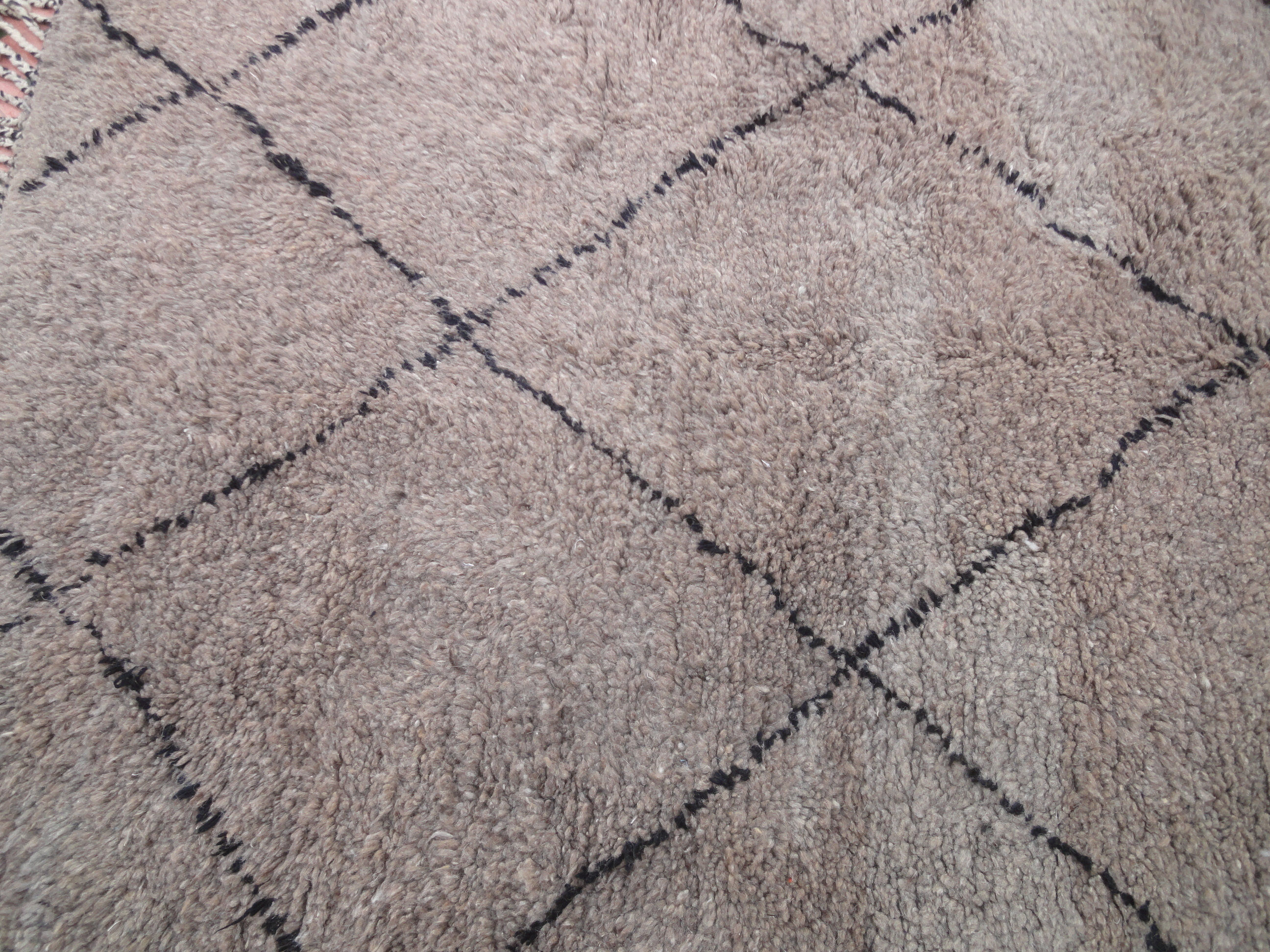 Carpet beni ourain 243 x 148 cm