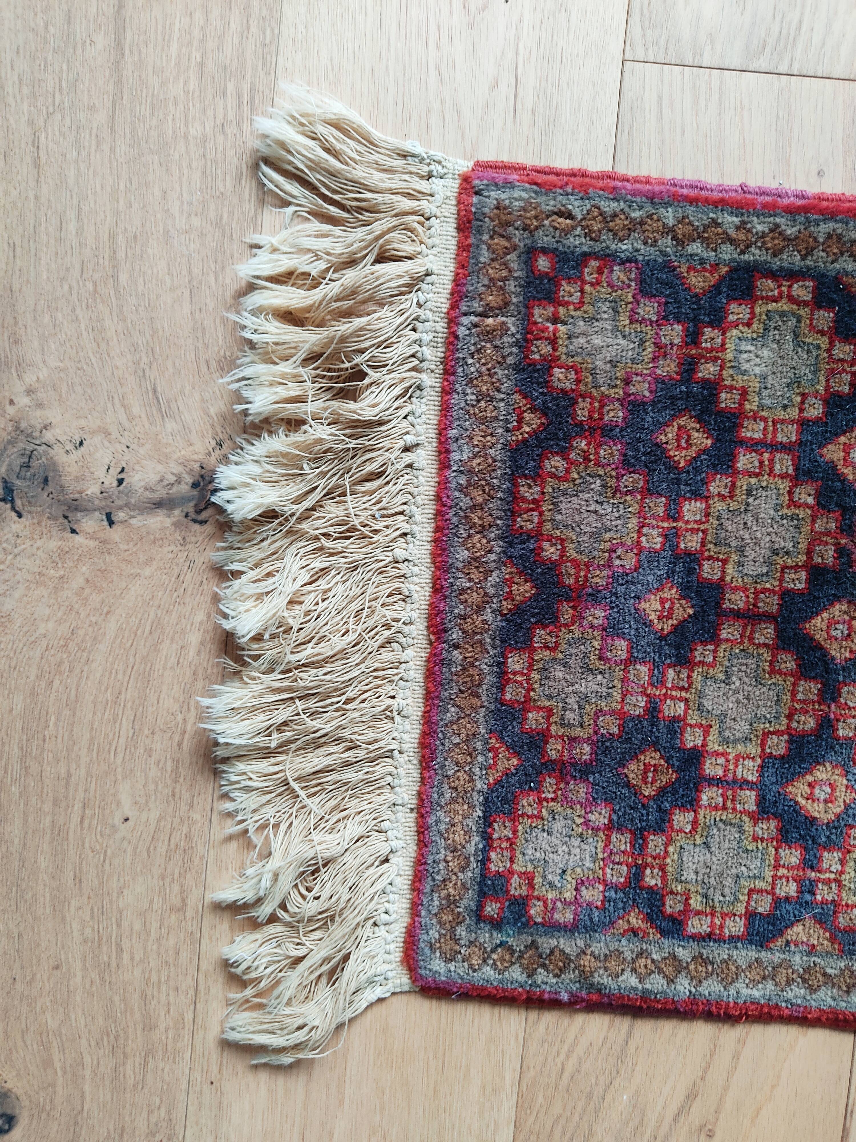 Kelaty carpet 36 x 36.5 cm