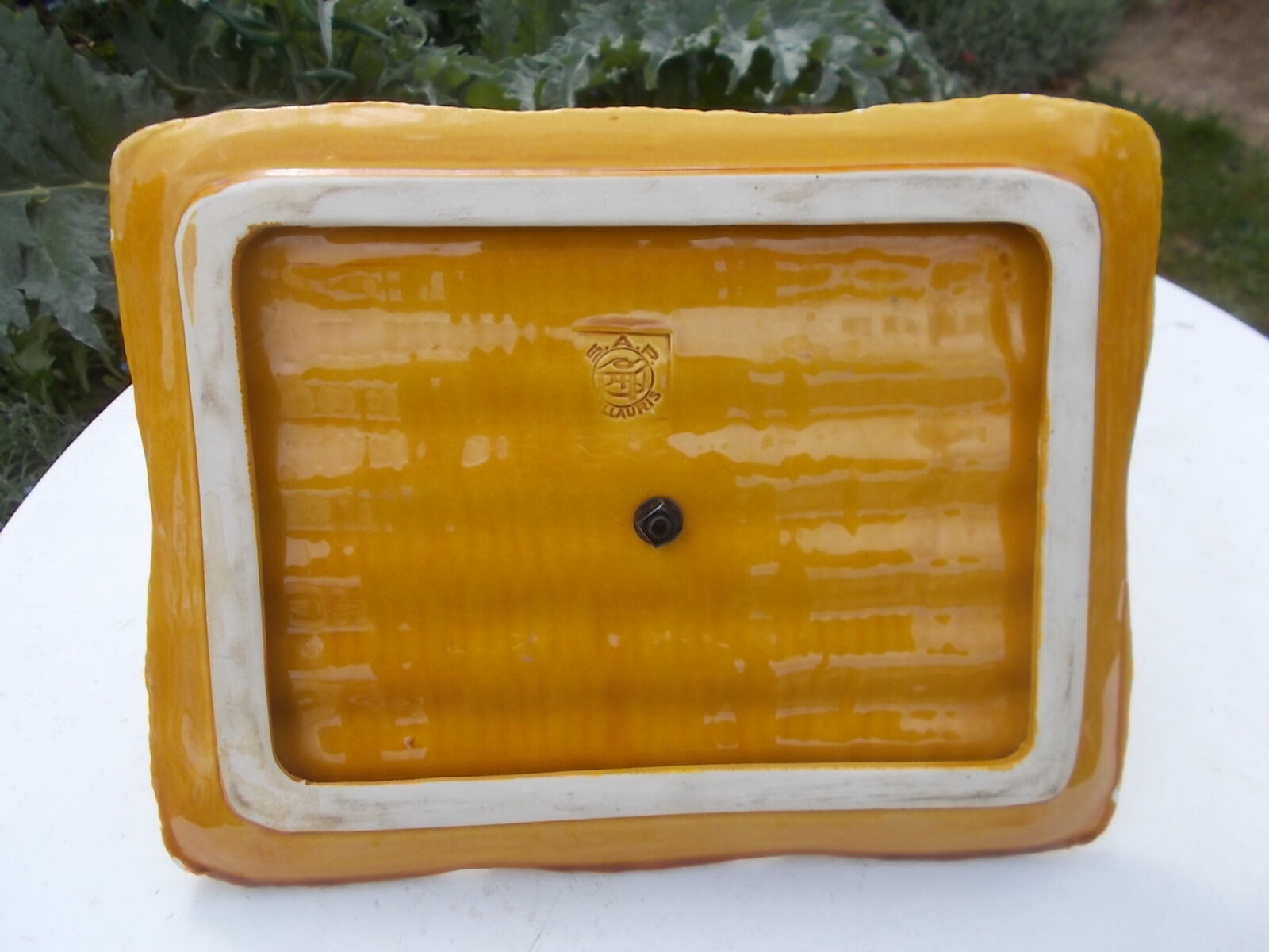 Vallauris cheese platter in slipware