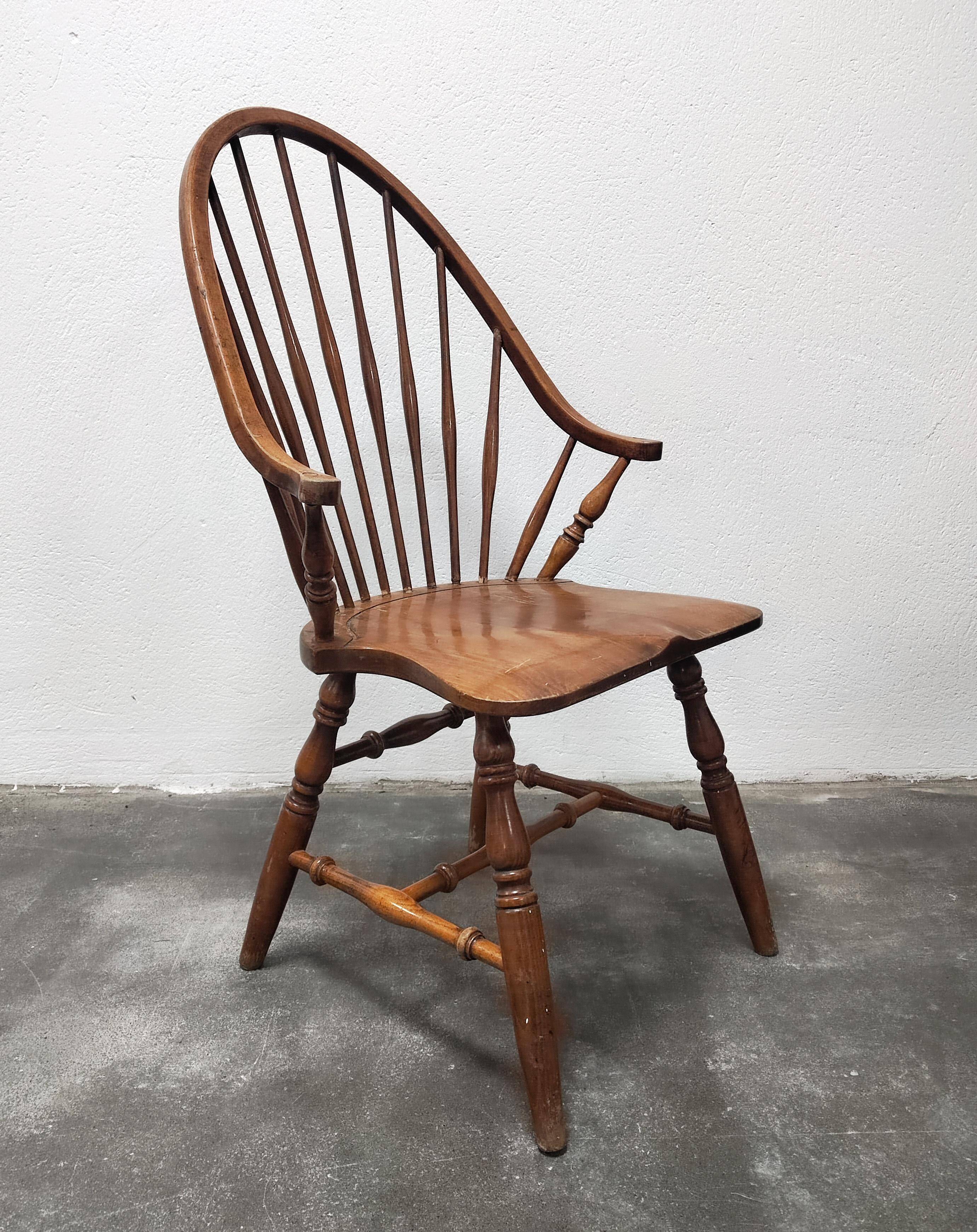 Windsor chair with high spindled back, beech, 1950s.