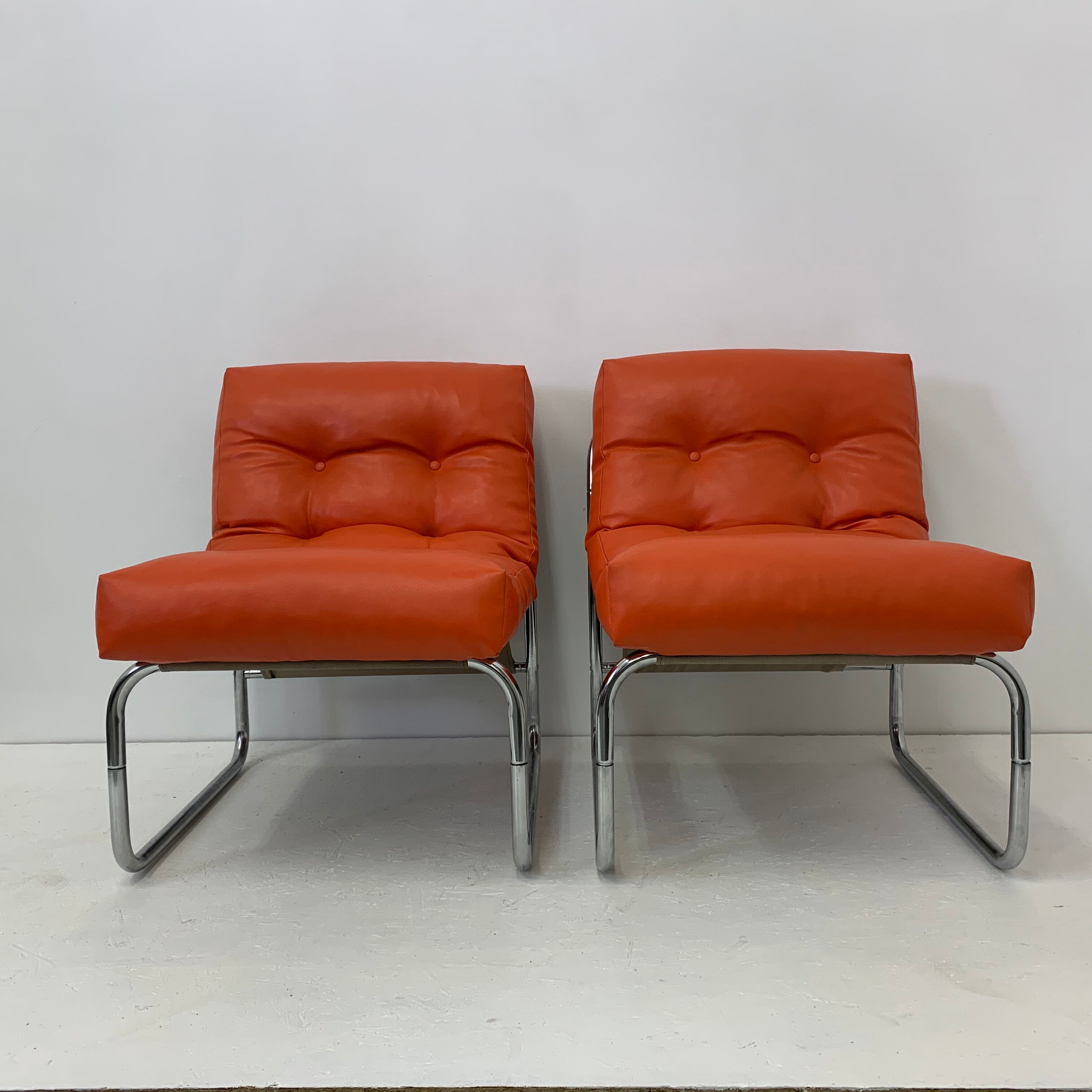 Pair of lounge chairs by Gillis Lundgren for Ikea, model “Pixi”, 1970s