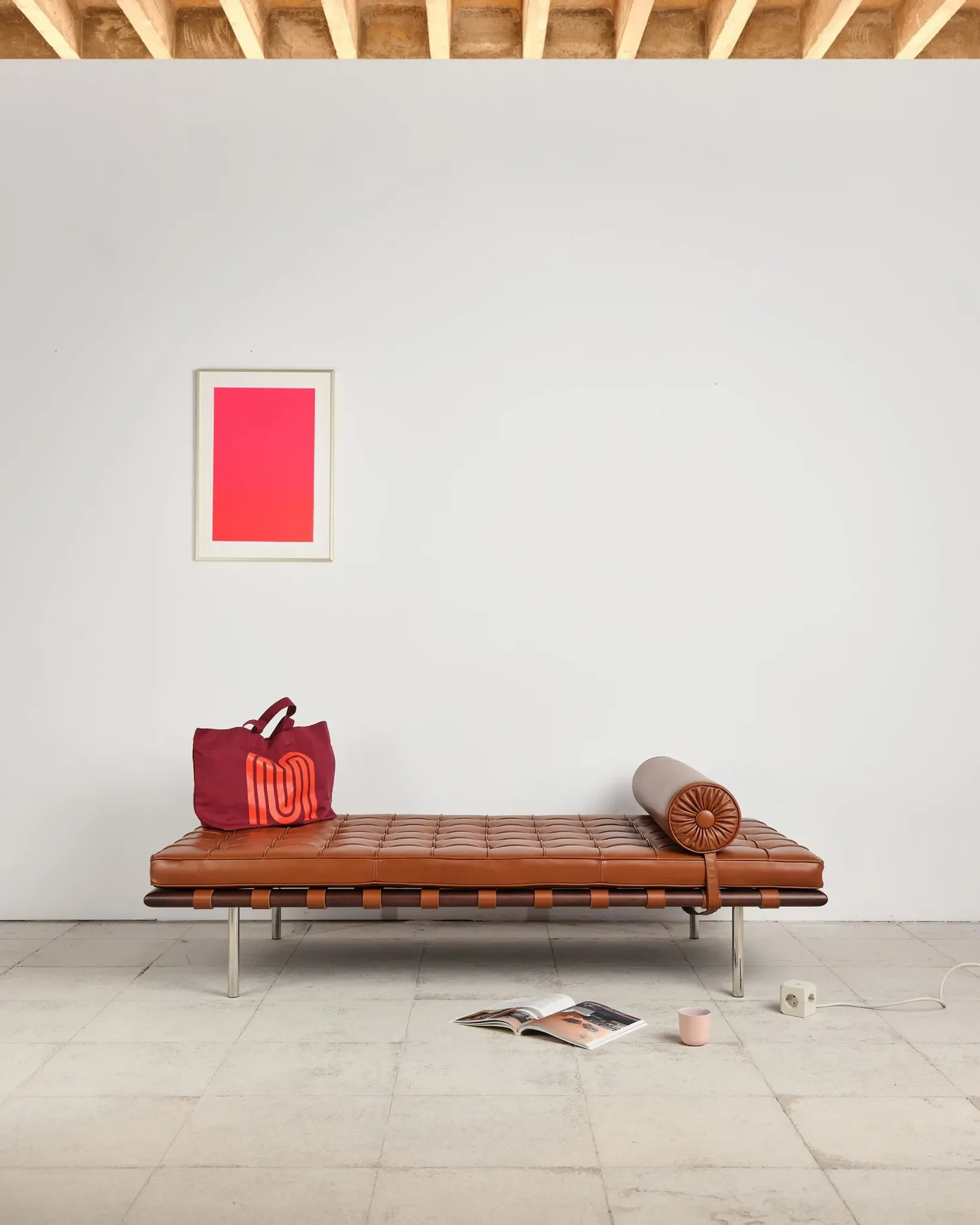 Meridian Barcelona in leather by Mies van der Rohe, Knoll International