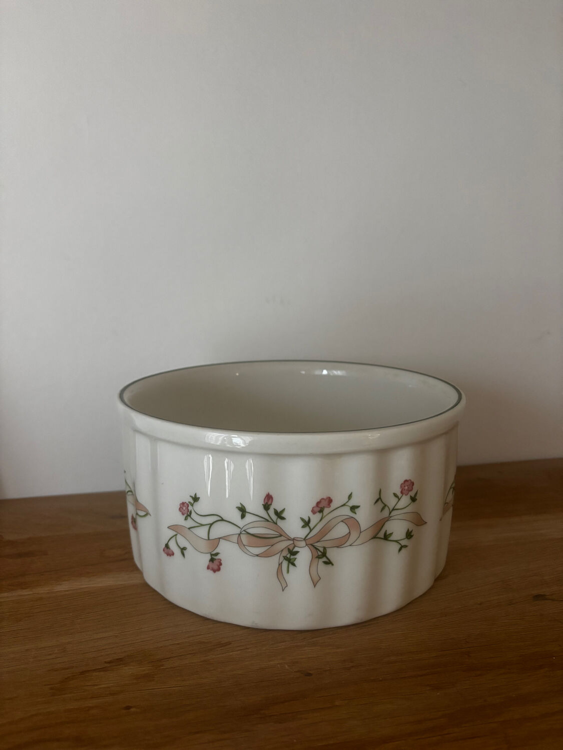 English soufflé dish or mould by Johnson Brothers.