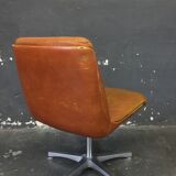 Pollock style armchair