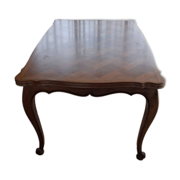 Extendable table in Louis XV style