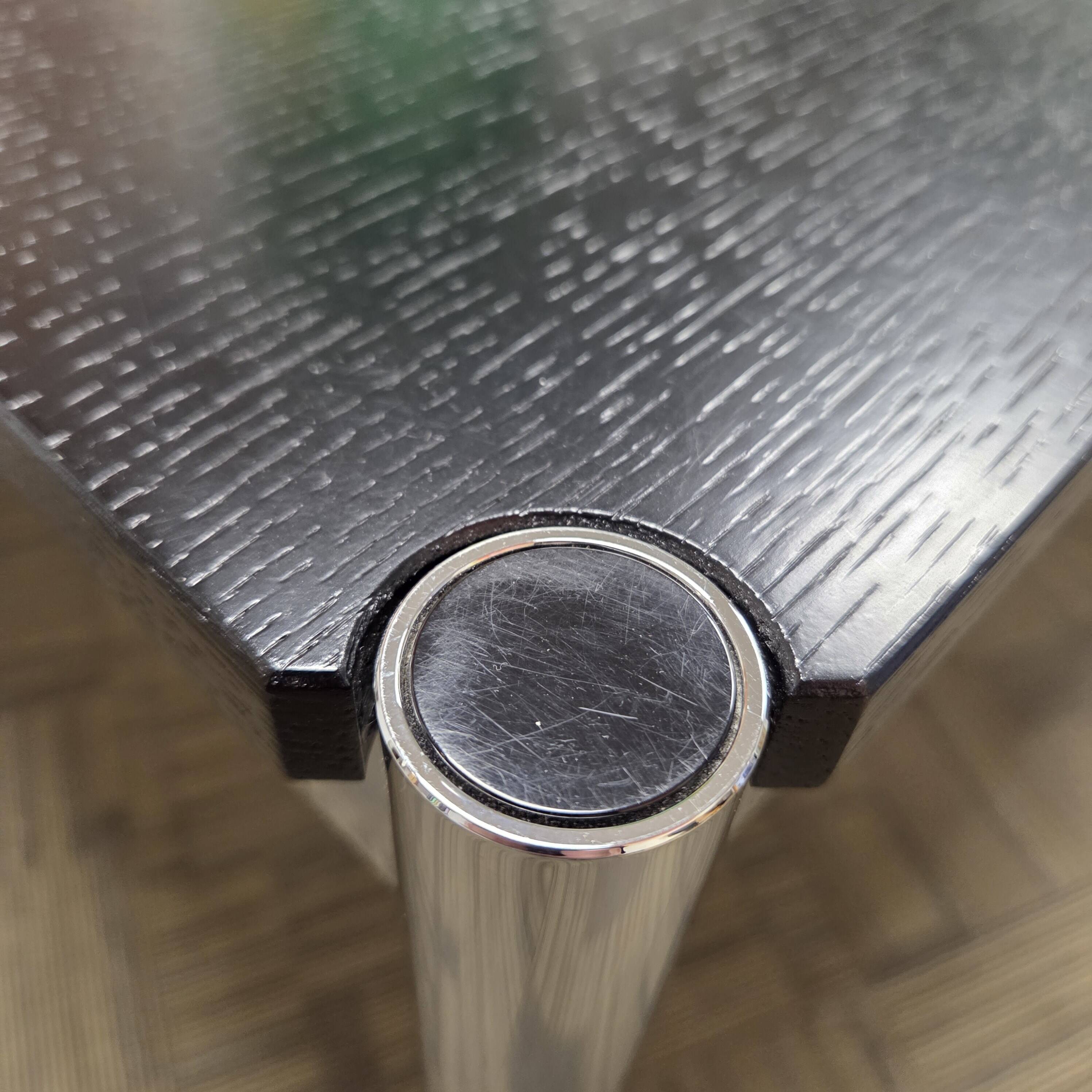 Table bureau USM Haller – plateau plaqué chêne noir