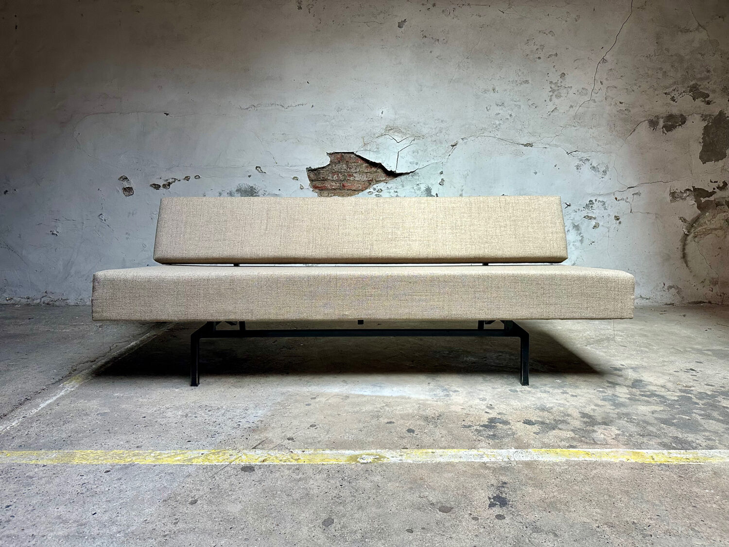 Martin Visser BR02 original sofa bed – Fully restored