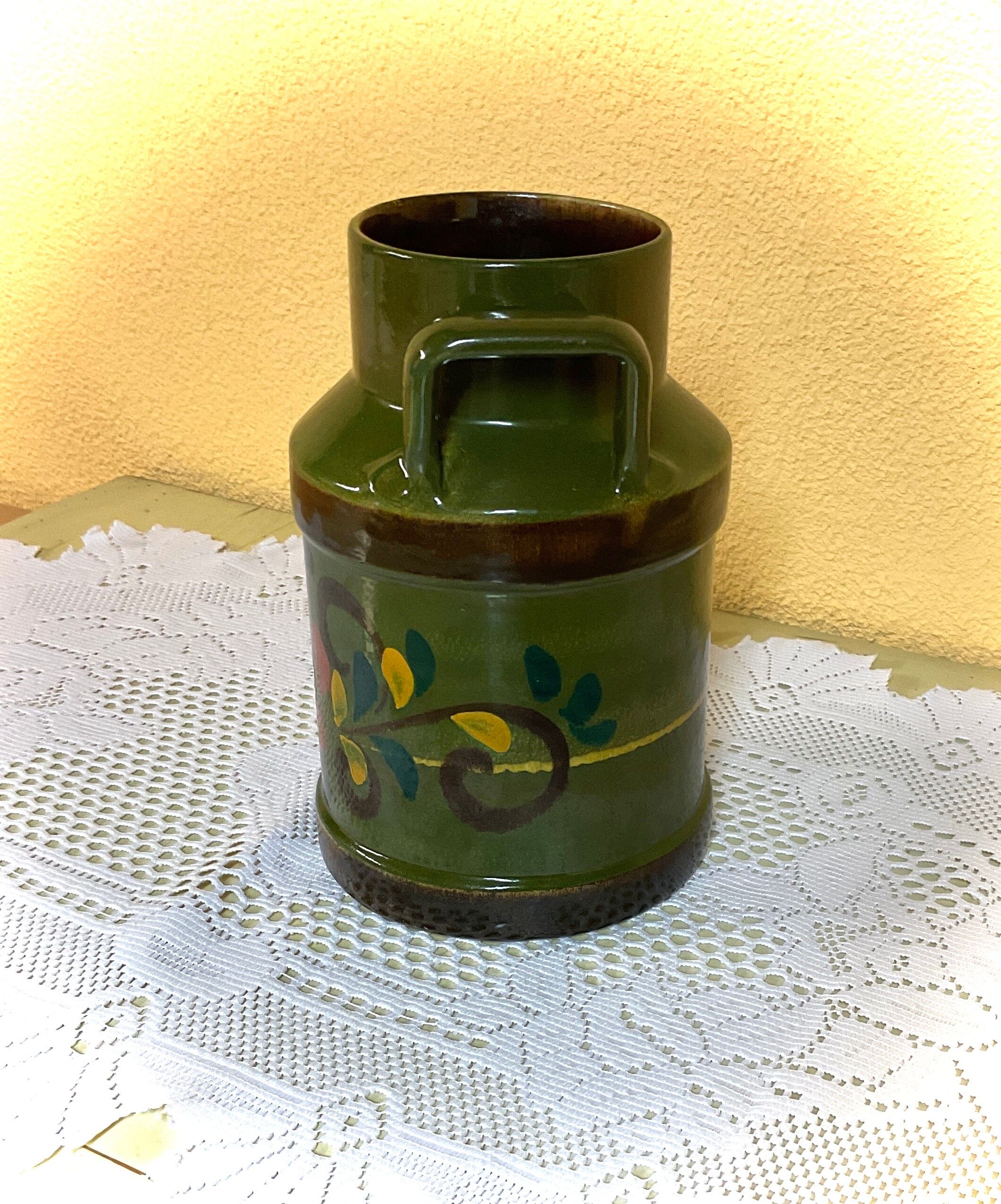 Field ceramic milk jug