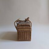 Wicker basket