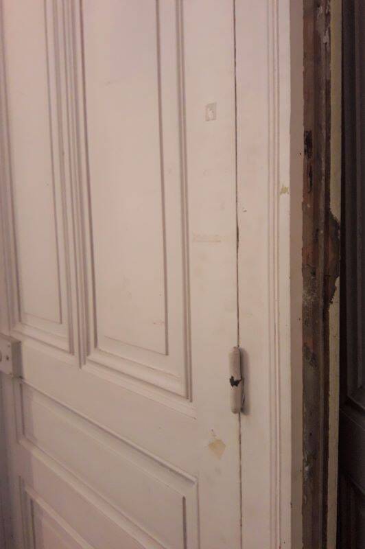 Haussmannian door 83x220 with old glazed transom frame 102x300 chassis