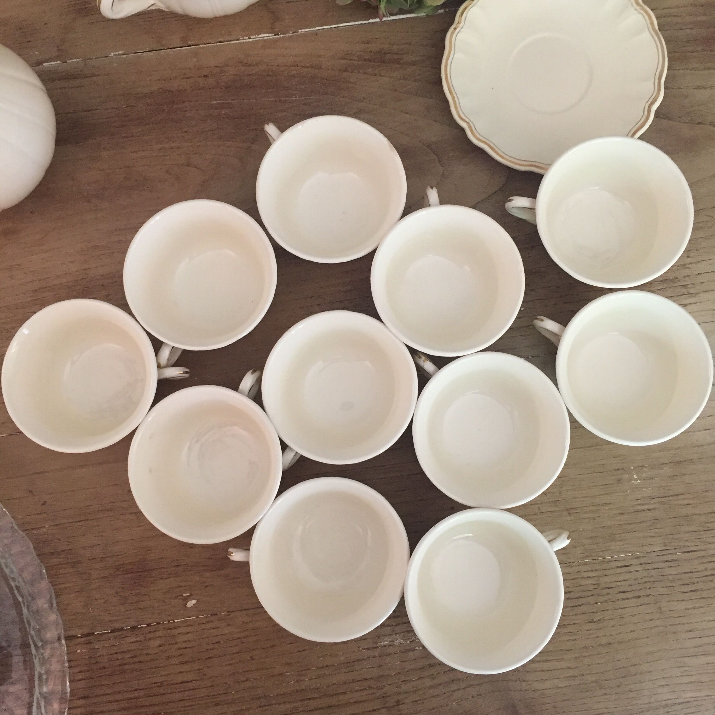 Tea set 25 pieces