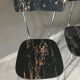 Chaises en Formica noir marbré
