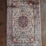 Handmade Pakistani wool and silk rug 122x77cm