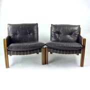Canapé deux places en noyer et cuir par Boris Hála pour Ton, 1986