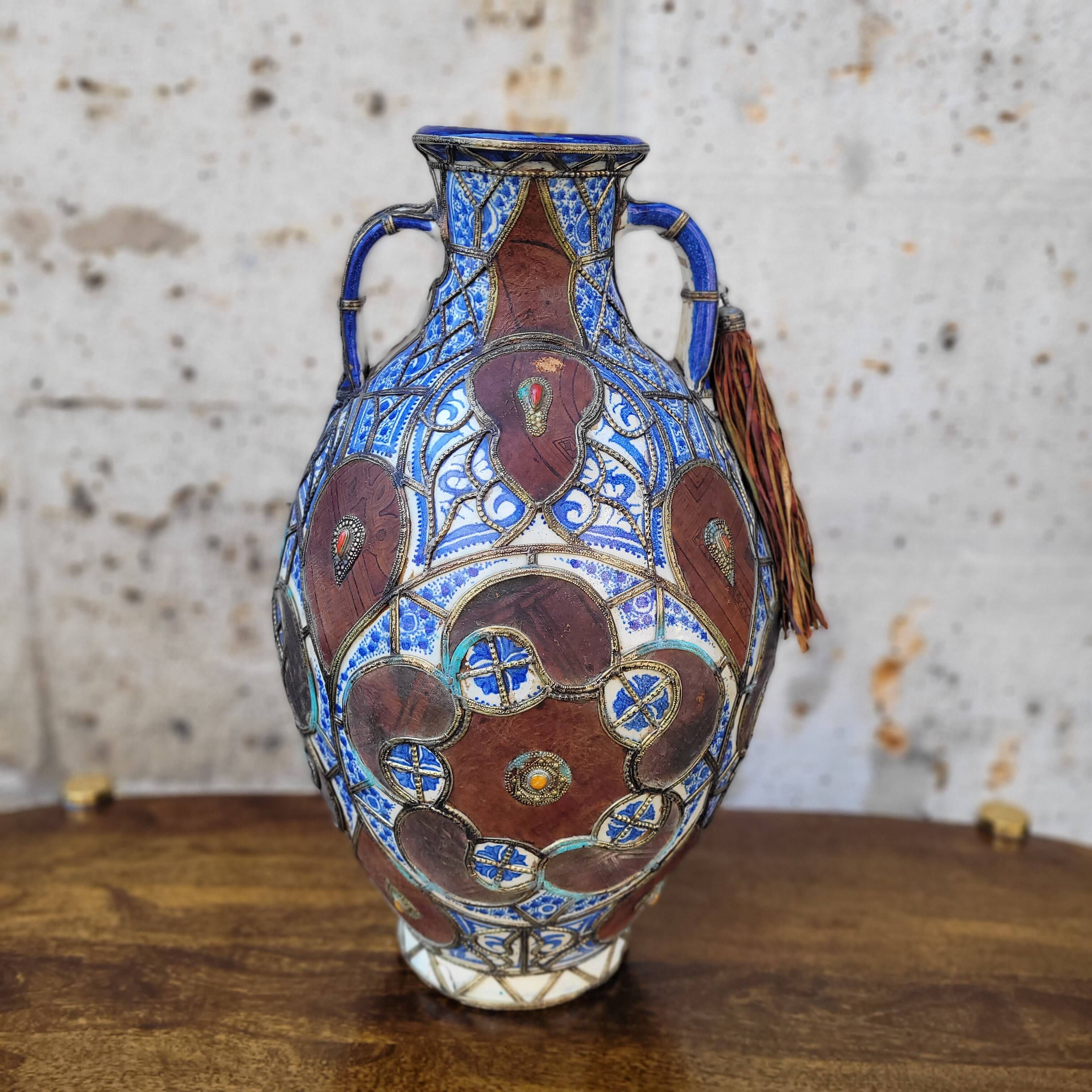 Filigree vase, ceramic, leather, enamel and metal, 19th century - Safi, Morocco
