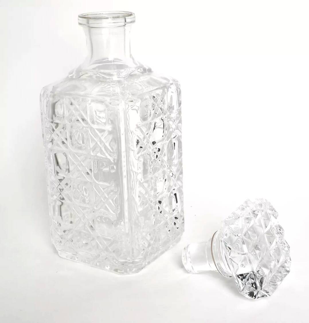 Carafe whisky en cristal motif damier