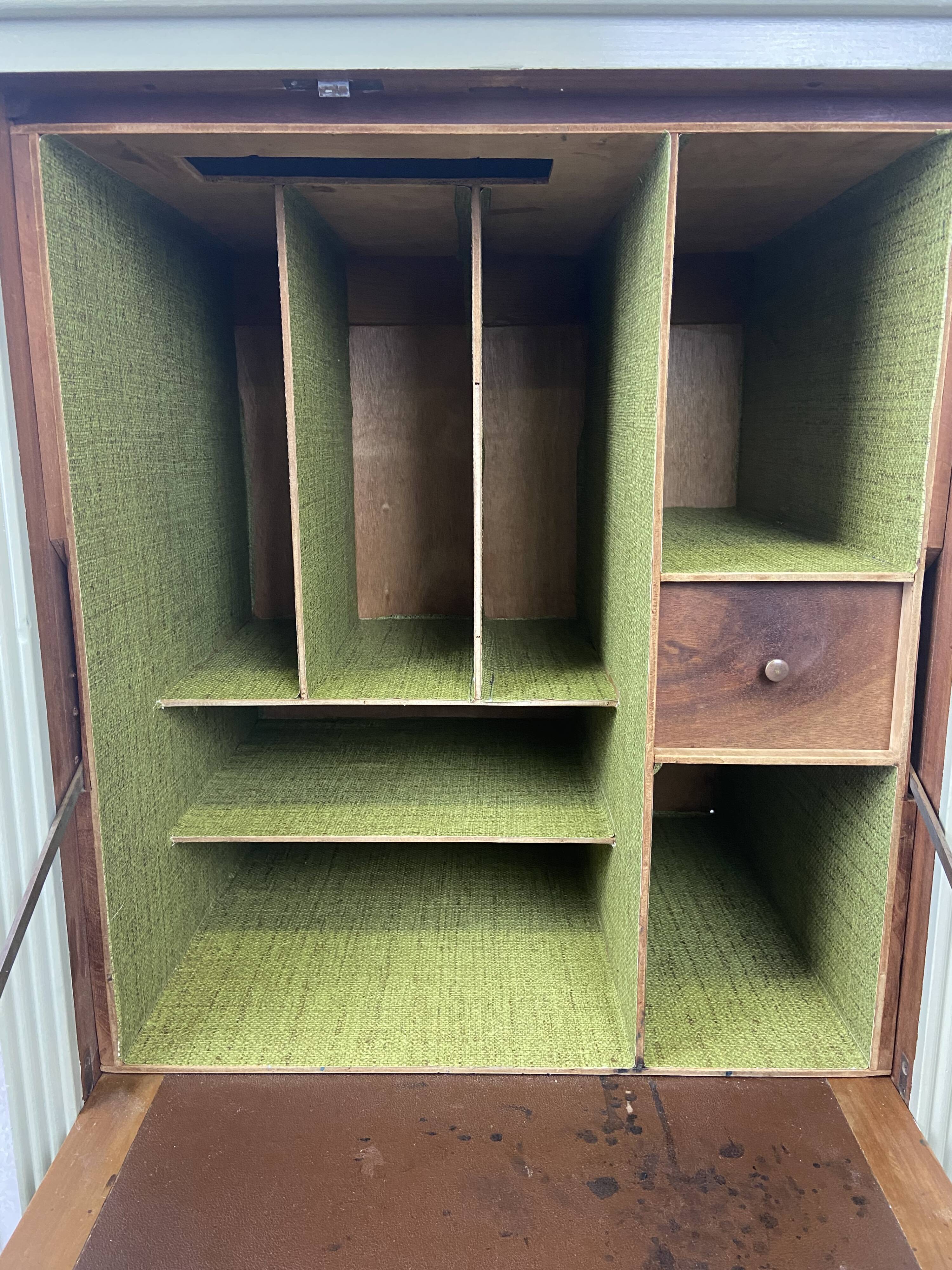 Secretary of the 1950s