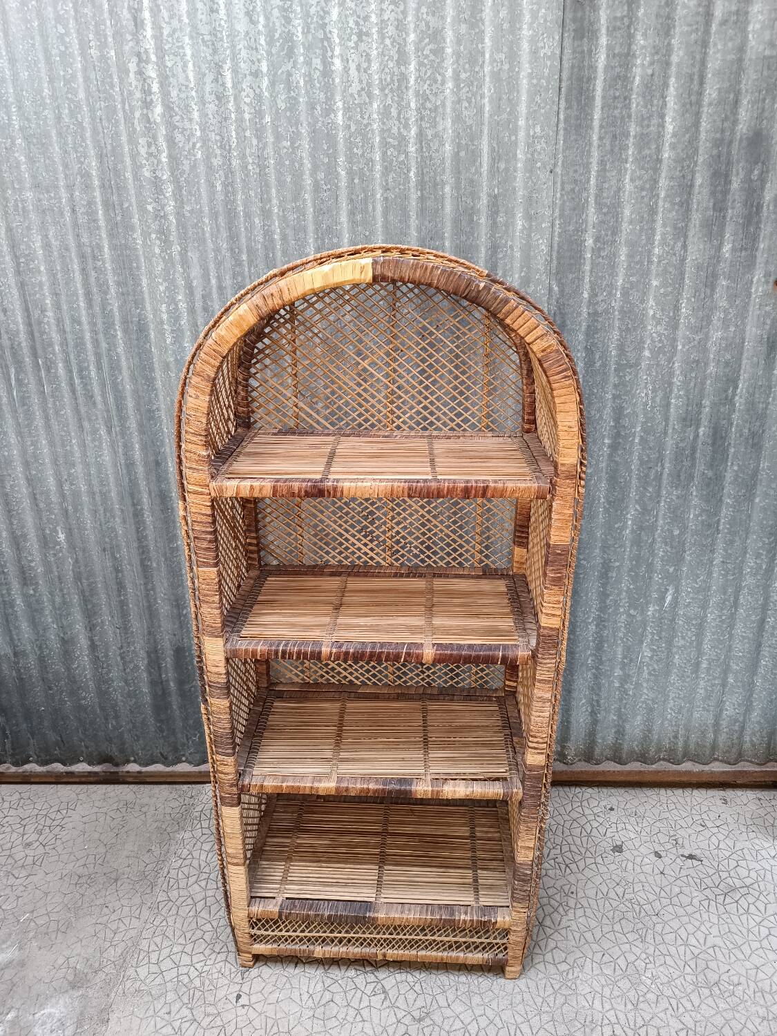 Bibliothèque en osier rotin