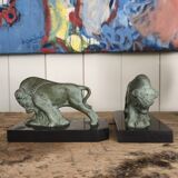 Animal bookends