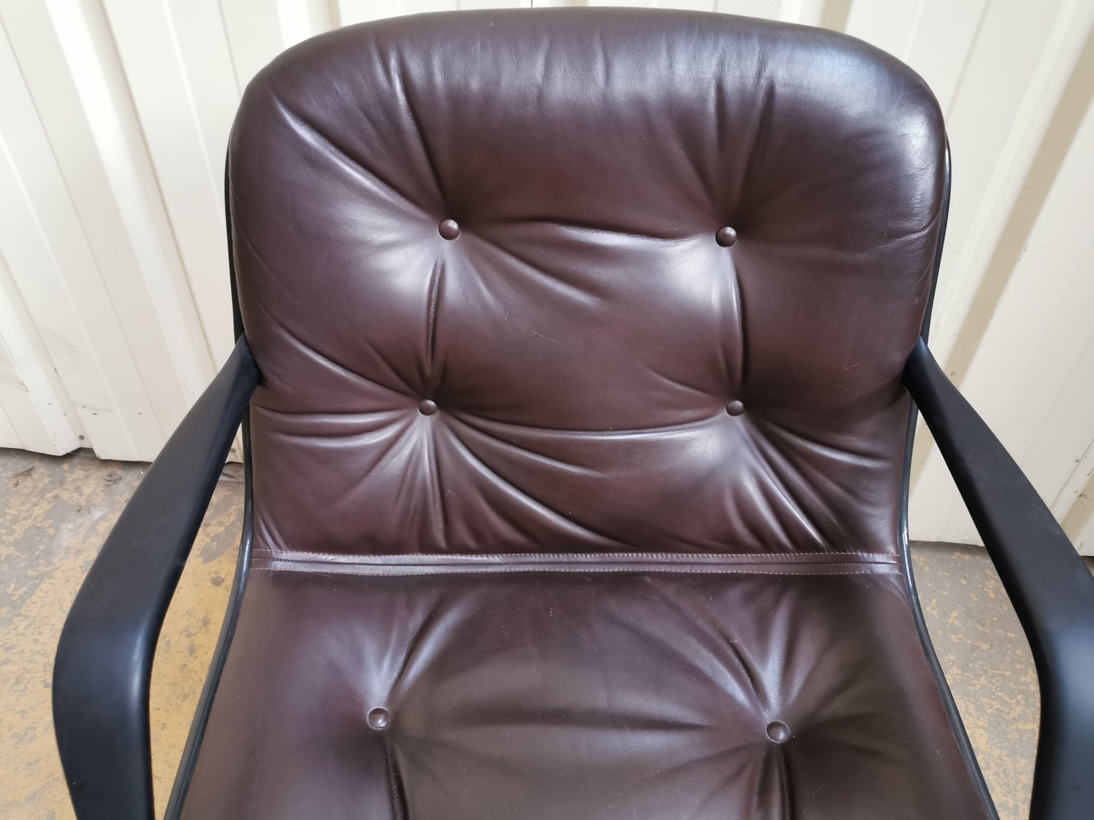 Leather Strafor office armchair