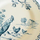 Flat plate porcelain of Gien pattern Roosters